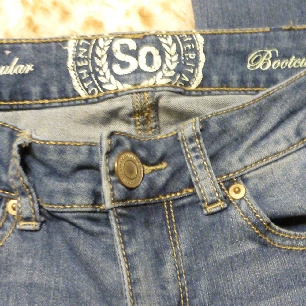 SO Comfortable Classic Denim Stretch Bootcut jeans Sz 3 R